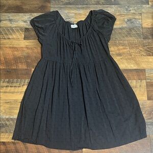 Universal Thread dark grey Textured Babydoll Tunic with pockets (S)